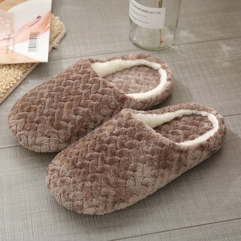 Women's Slippers with Fluffy and Non-Slip Sole