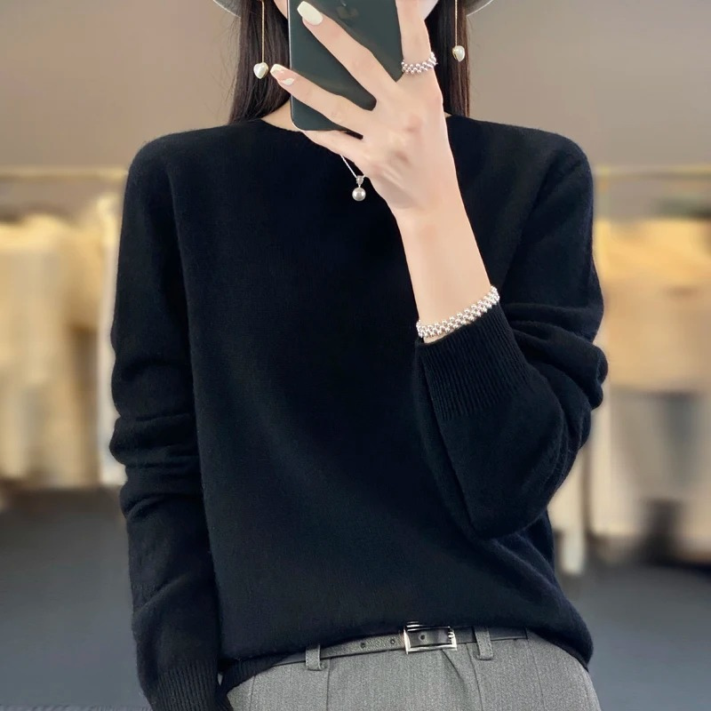 Women's Stylish, Soft and Comfortable Crewneck Sweater