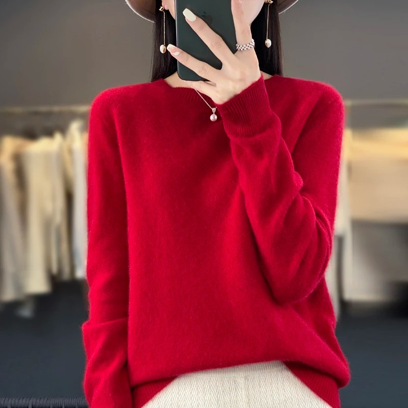 Women's Stylish, Soft and Comfortable Crewneck Sweater