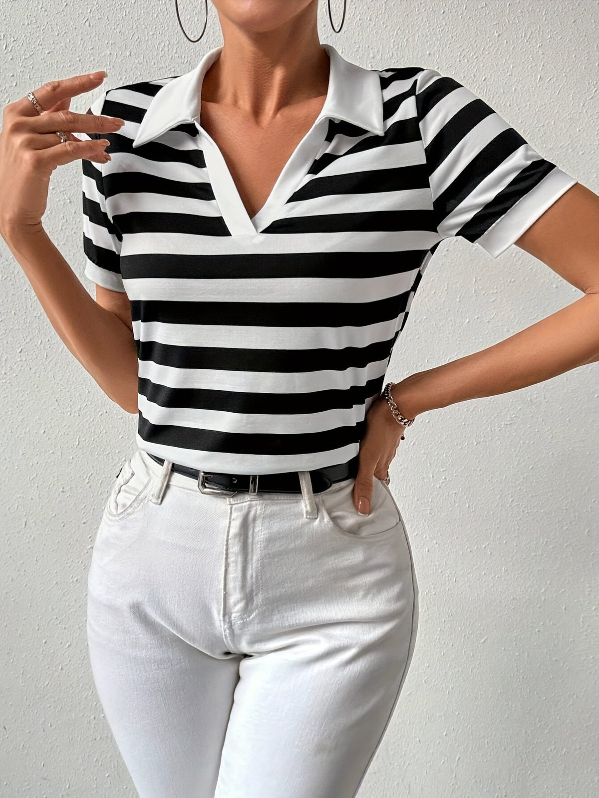 Women's Stylish Striped Short-Sleeve T-Shirt