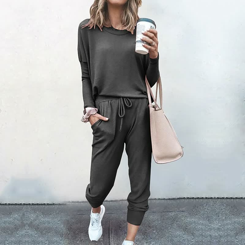 Women's Tracksuit – Comfortable & Stylish