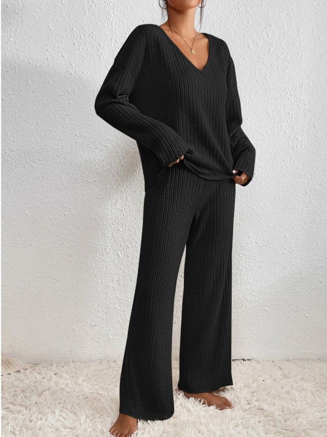 Women's Two-Piece Loungewear Set with Soft Texture and Comfort