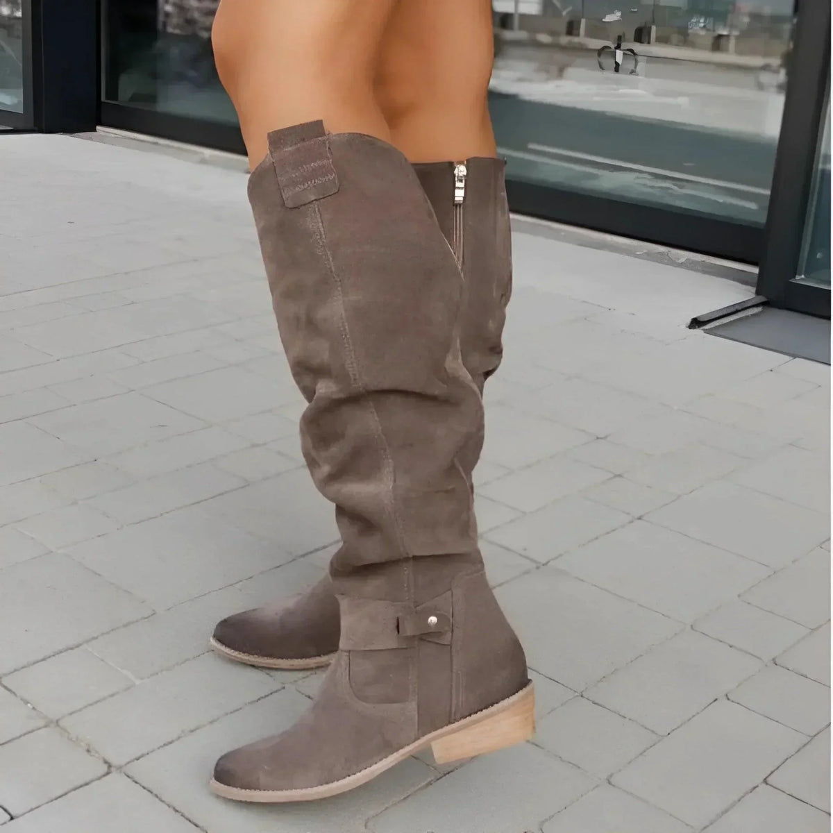 Women's Versatile Day-to-Night Boots - Sleek & Structured